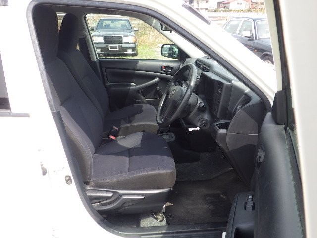 TOYOTA PROBOX 2020 Image 28