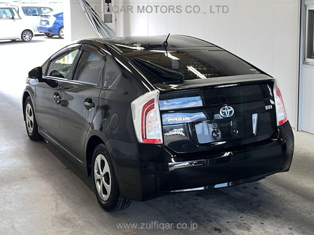 TOYOTA PRIUS 2014 Image 5