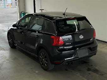 VOLKSWAGEN POLO 2016 Image 2