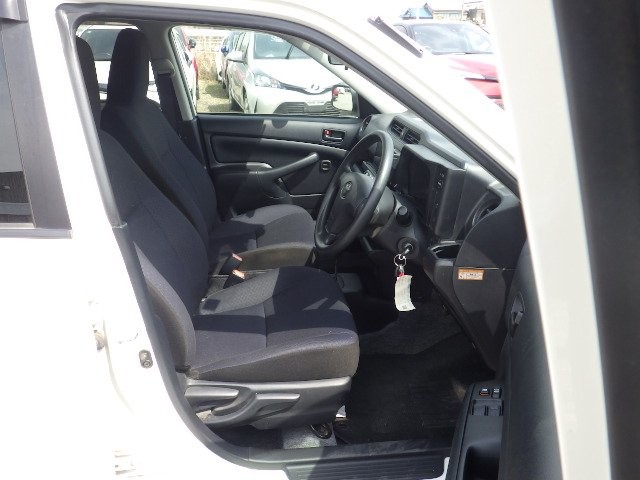 TOYOTA PROBOX 2020 Image 26