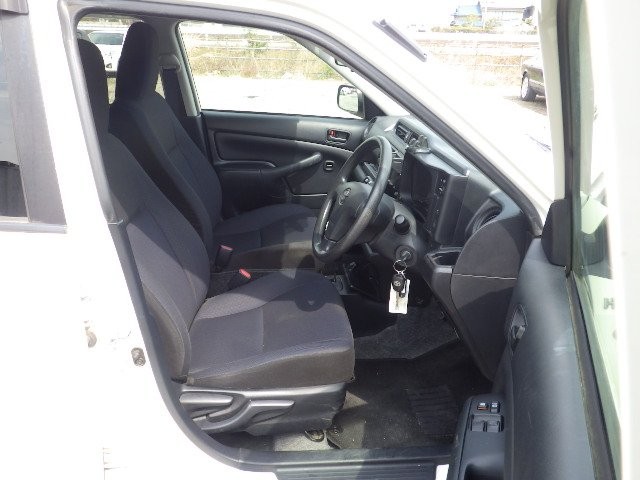 TOYOTA PROBOX 2020 Image 27