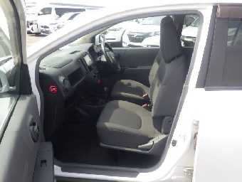 NISSAN NV150 AD 2019 Image 12