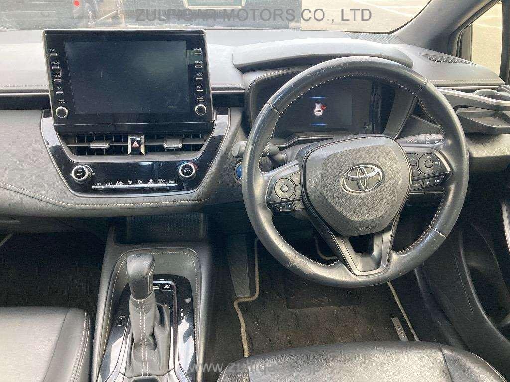 TOYOTA COROLLA TOURING 2020 Image 6