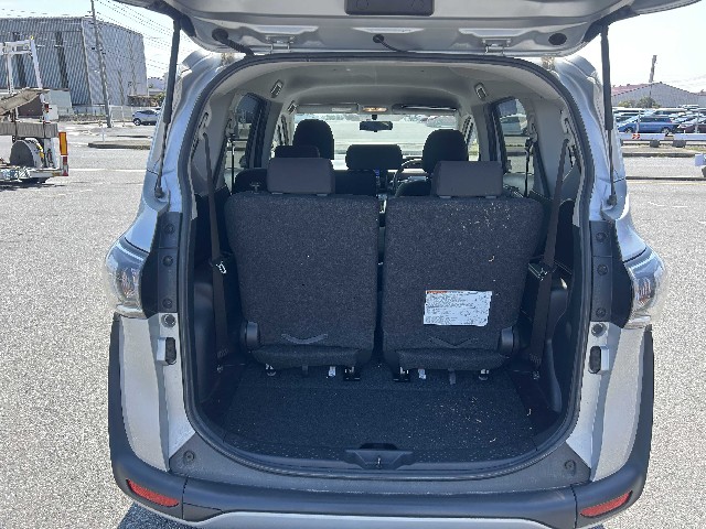 TOYOTA SIENTA 2020 Image 24