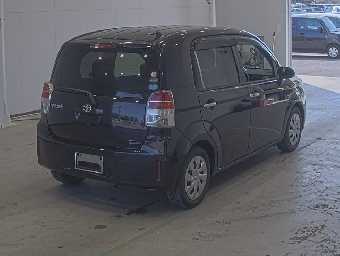 TOYOTA SPADE 2017 Image 2