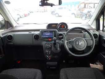 TOYOTA SPADE 2017 Image 5