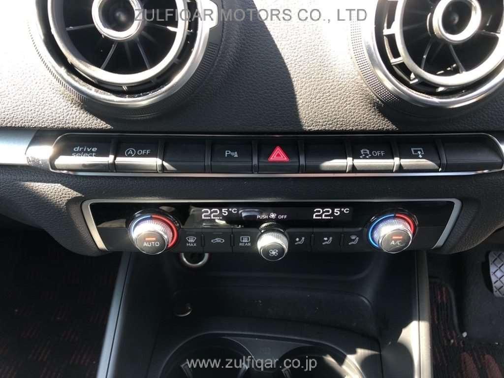 AUDI A3 2014 Image 9