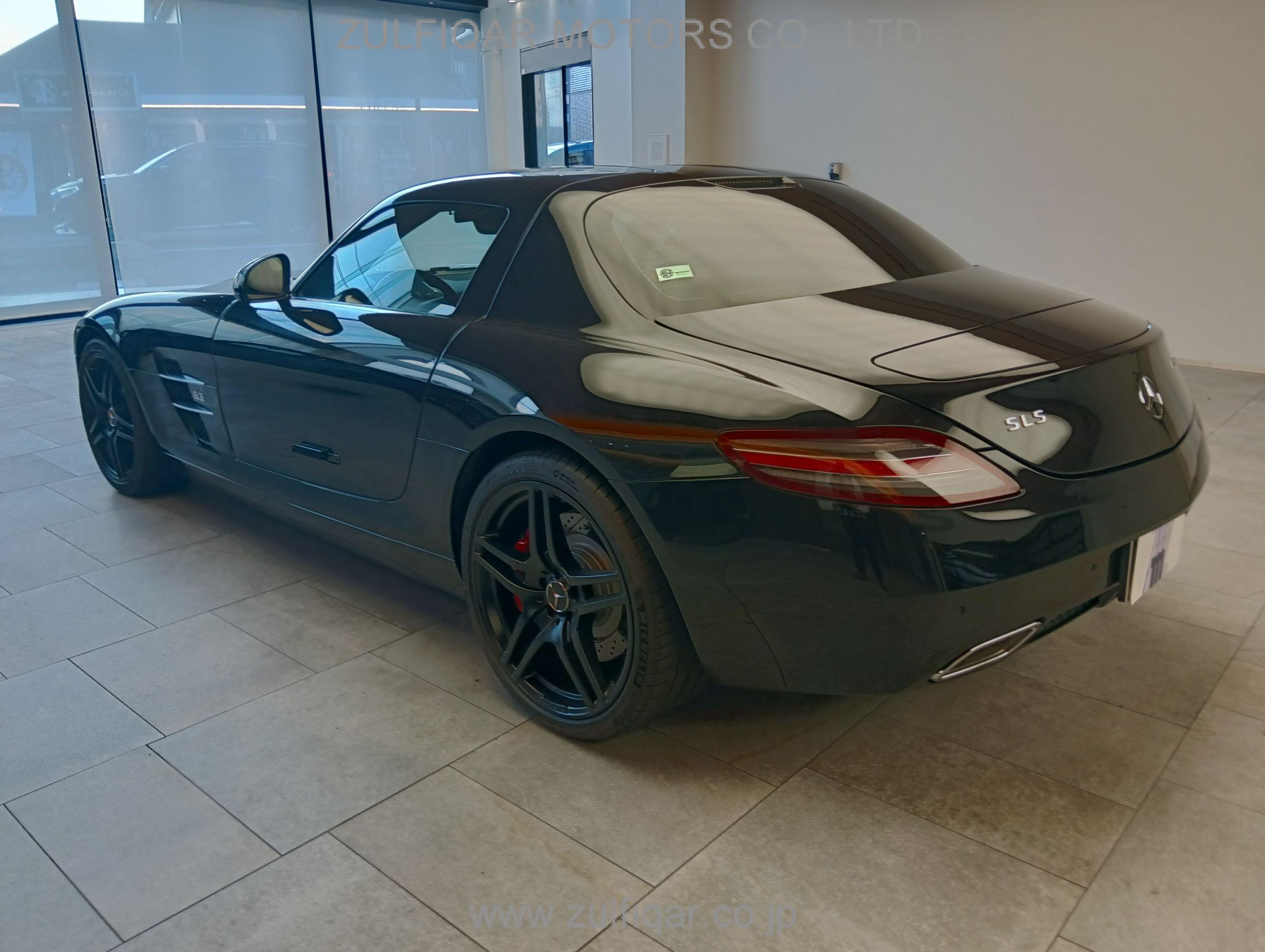 MERCEDES BENZ SLS AMG 2010 Image 21