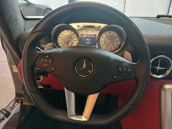 MERCEDES BENZ SLS AMG 2010 Image 28