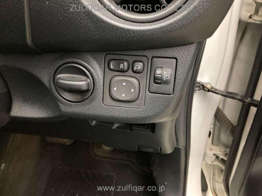 TOYOTA VITZ 2020 Image 7