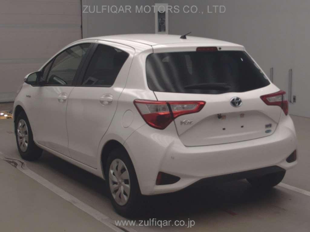 TOYOTA VITZ 2020 Image 4