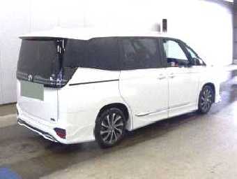 TOYOTA VOXY 2024 Image 5