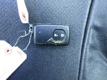 TOYOTA VITZ 2018 Image 8