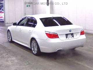 BMW 5 SERIES 2005 Image 2