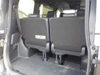 TOYOTA VOXY 2021 Image 18