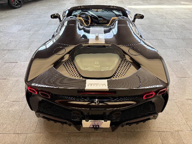 FERRARI SF90 SPIDER 2023 Image 28