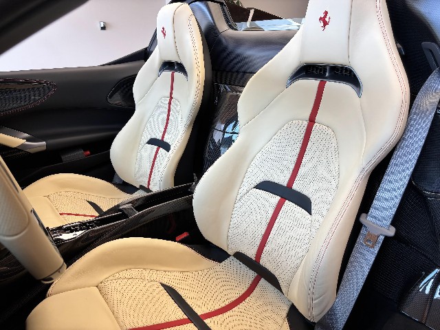 FERRARI SF90 SPIDER 2023 Image 37