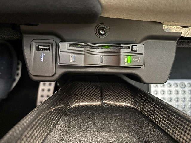 FERRARI SF90 SPIDER 2023 Image 53