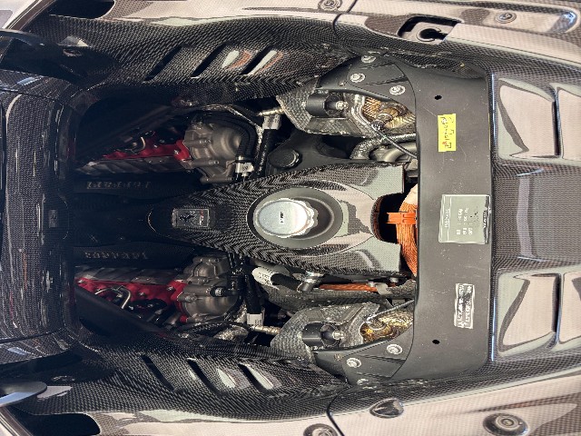 FERRARI SF90 SPIDER 2023 Image 55