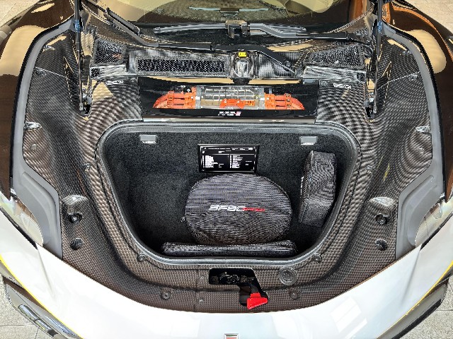 FERRARI SF90 SPIDER 2023 Image 56