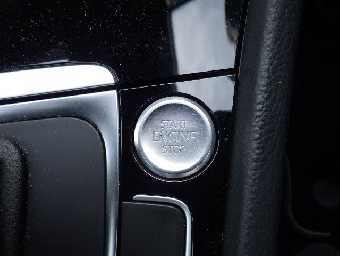 VOLKSWAGEN GOLF R 2017 Image 9