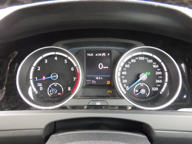 VOLKSWAGEN GOLF R 2017 Image 22