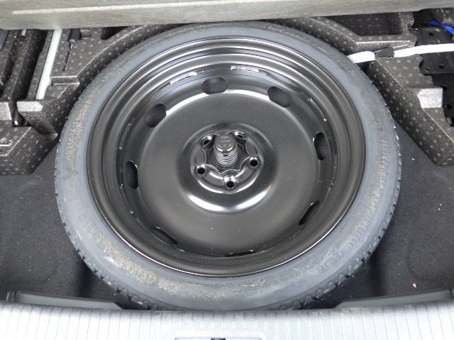 VOLKSWAGEN GOLF R 2017 Image 28