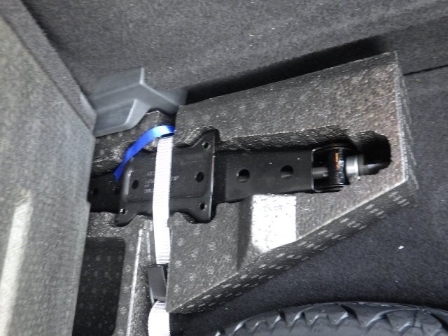 VOLKSWAGEN GOLF R 2017 Image 29