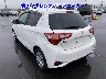 TOYOTA VITZ 2018 Image 2