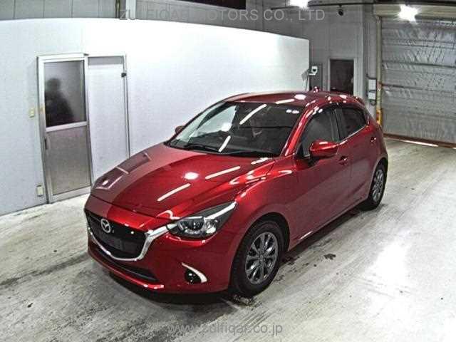 MAZDA DEMIO 2018 Image 1