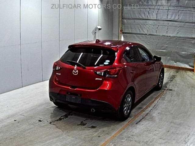 MAZDA DEMIO 2018 Image 5