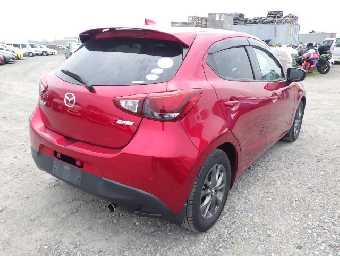 MAZDA DEMIO 2018 Image 4