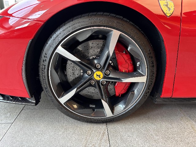 FERRARI SF90 STRADALE 2022 Image 19