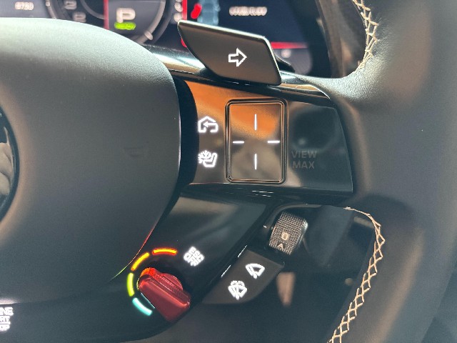 FERRARI SF90 STRADALE 2022 Image 35