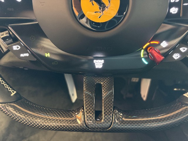 FERRARI SF90 STRADALE 2022 Image 36