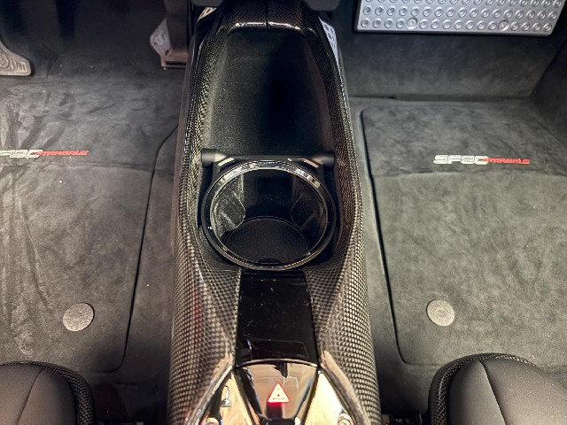 FERRARI SF90 STRADALE 2022 Image 40