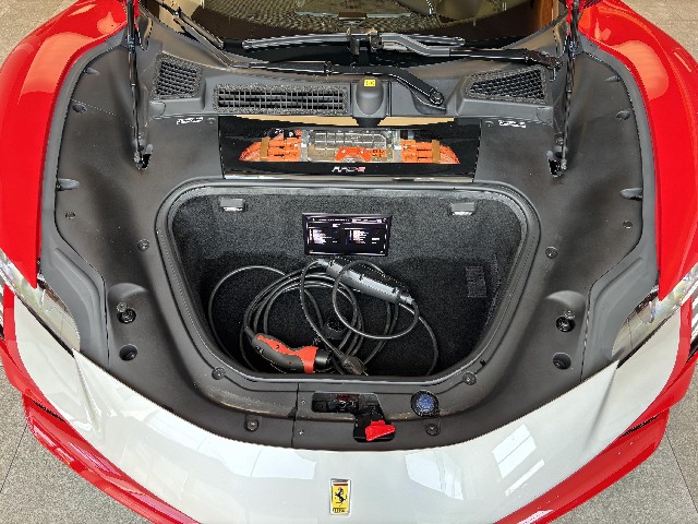 FERRARI SF90 STRADALE 2022 Image 46