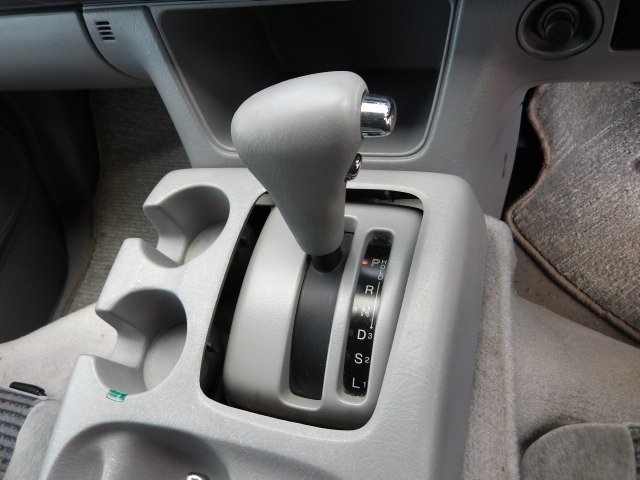 MAZDA BONGO FRIENDEE 2000 Image 20