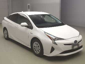 TOYOTA PRIUS 2018 Image 3