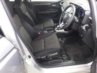 HONDA FIT HYBRID 2018 Image 6