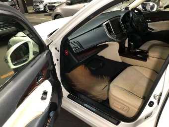 TOYOTA CROWN HYBRID 2016 Image 8