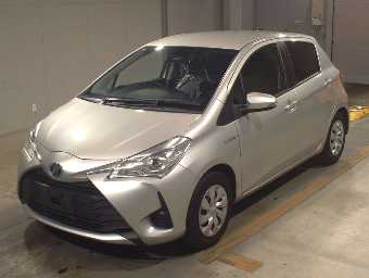 TOYOTA VITZ 2020 Image 1