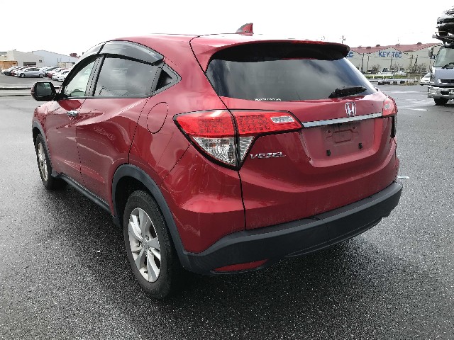 HONDA VEZEL 2019 Image 21