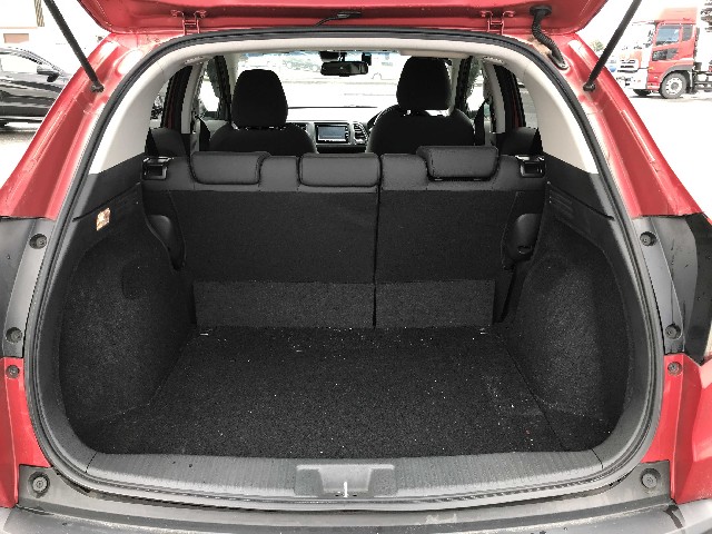 HONDA VEZEL 2019 Image 25