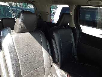 TOYOTA VOXY 2014 Image 9