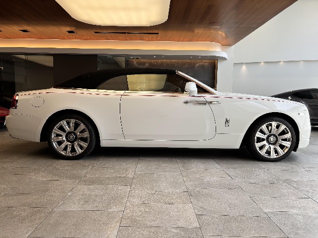 ROLLS ROYCE DAWN 2017 Image 20