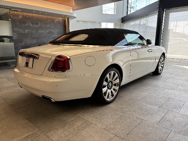 ROLLS ROYCE DAWN 2017 Image 21