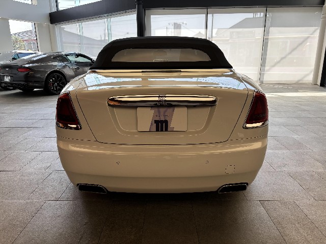 ROLLS ROYCE DAWN 2017 Image 22