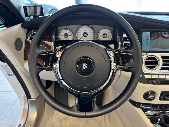 ROLLS ROYCE DAWN 2017 Image 52