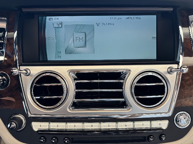 ROLLS ROYCE DAWN 2017 Image 57